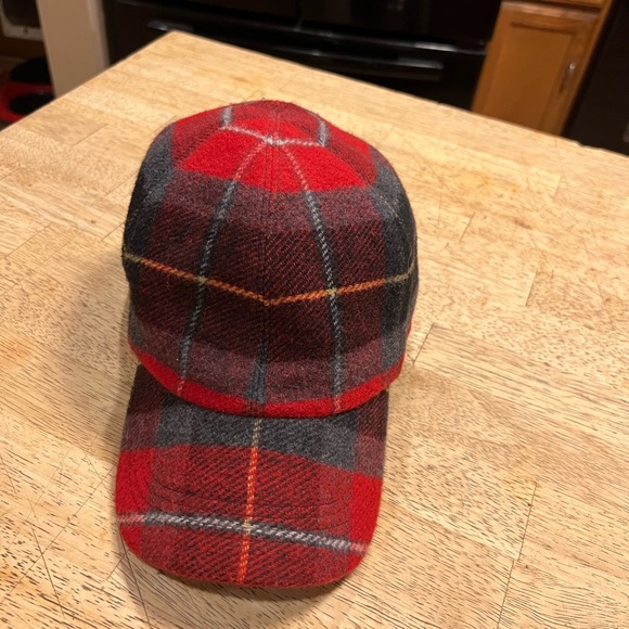 Wigens Insulated Wool Cold Weather Cap, tuck away ear warmers. Men's Large. NWOT - Picture 7 of 7